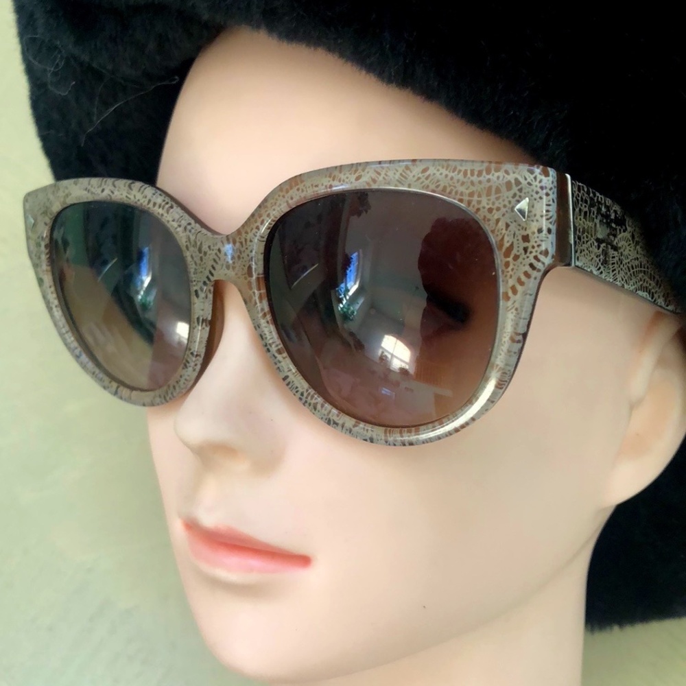 Prada Authentic Brown Framed Ladies Sunglasses In… - image 5